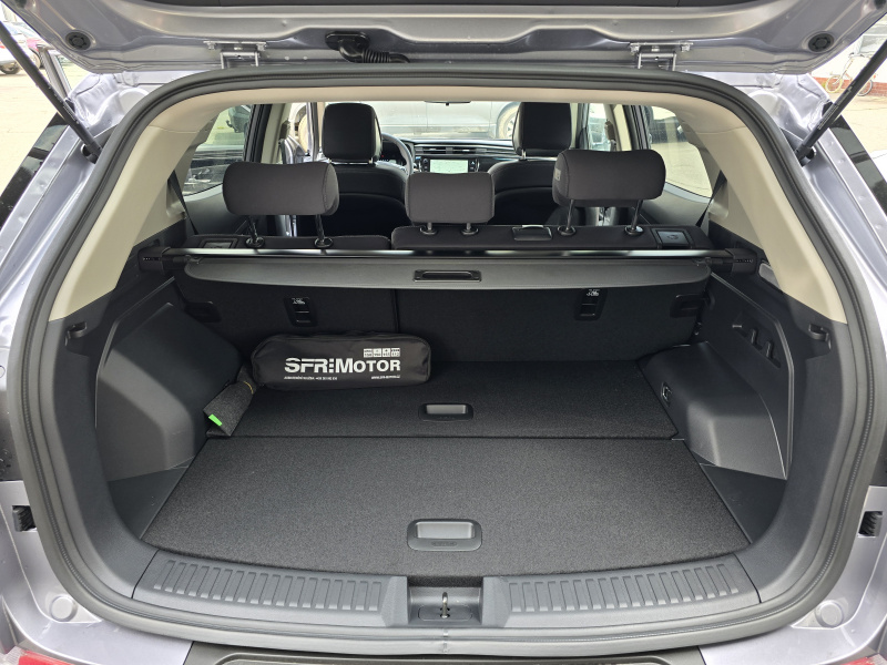 Korando 1.5Turbo Style+ AT Kovová/černý MY2424 DOSTUPNOST ŘÍJEN 2025