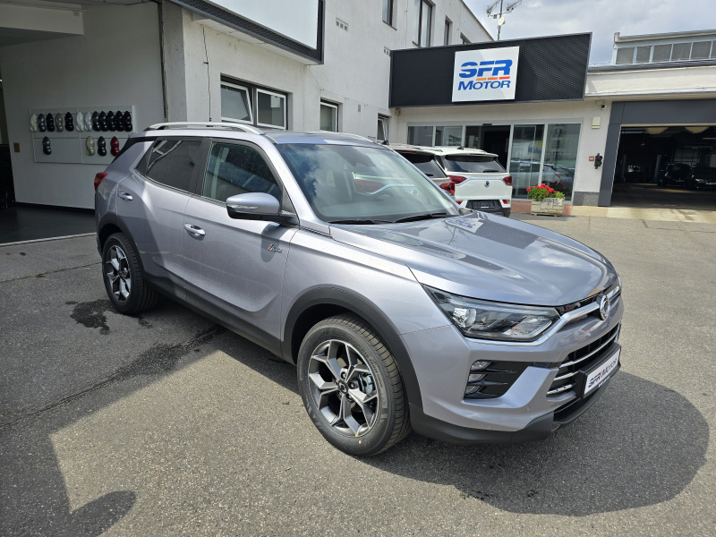 Korando 1.5Turbo Style+ AT Kovová/černý MY2424 DOSTUPNOST ŘÍJEN 2025