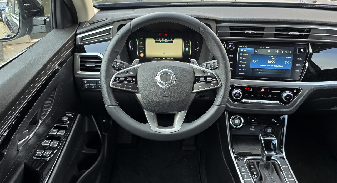 Korando 1.5Turbo Style+ AT Modrá/černý MY24