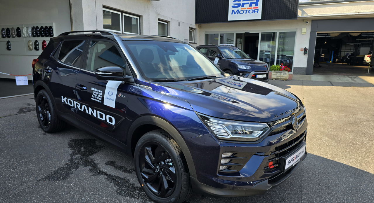Korando 1.5Turbo Style+ AT Modrá/černý MY24