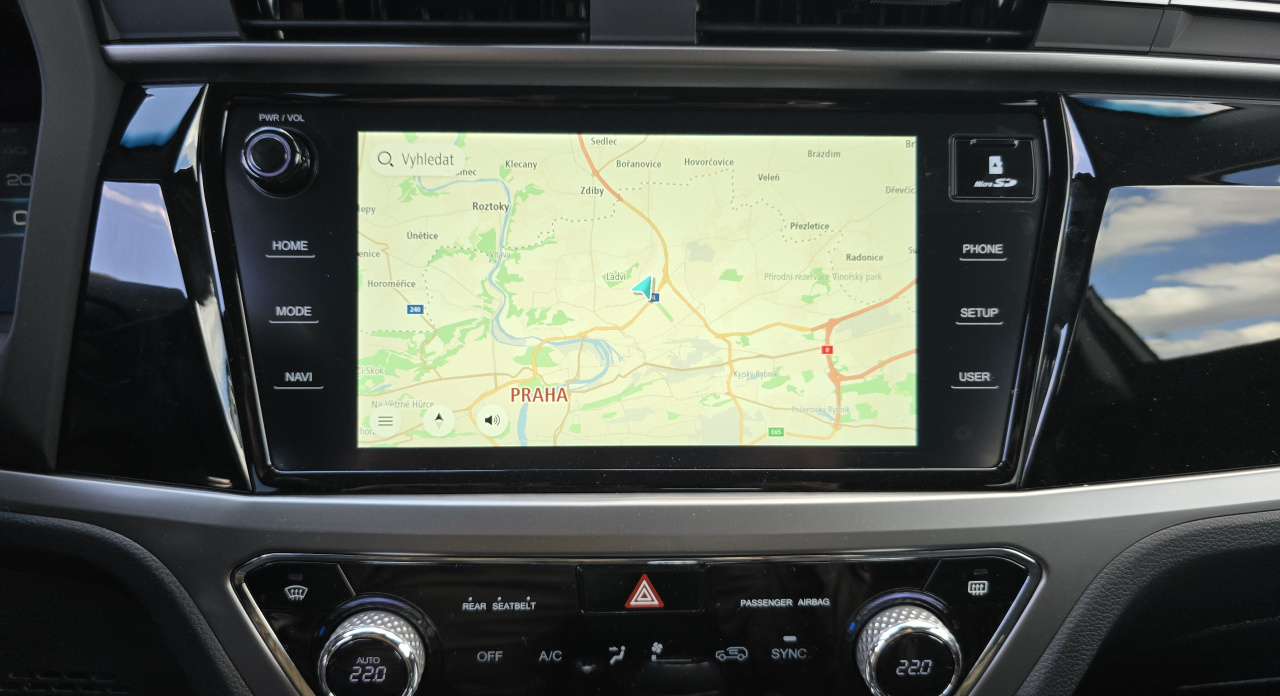 Korando 1.5Turbo Style+ MT Bílá/černý     207