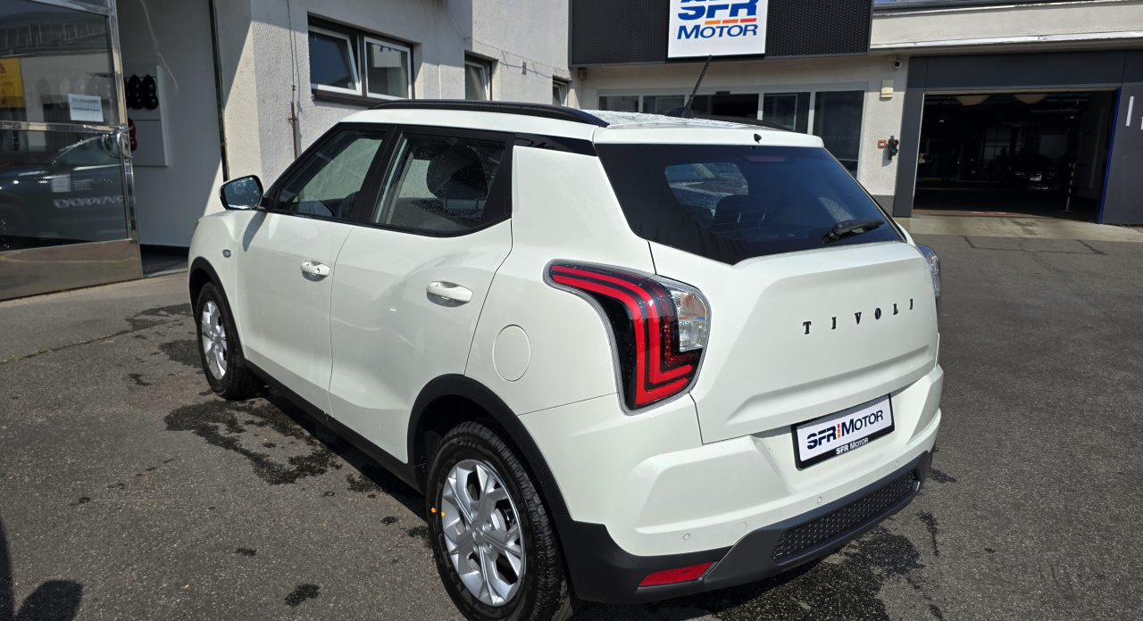 Tivoli 1.5Turbo MT Style Bílá/černý ODBĚR KVĚTEN 2026 308