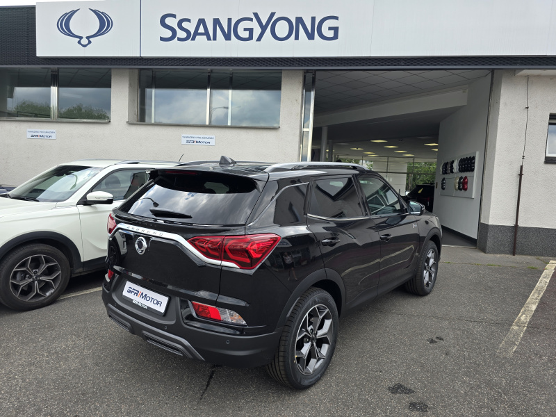 Korando 1.5Turbo Style+ MT Černá/černý MY24 55632