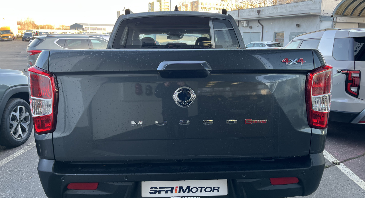 Musso Grand 2.2 e-XDI – PREMIUM 4WD AT SKLADEM LAK/šedý 58346