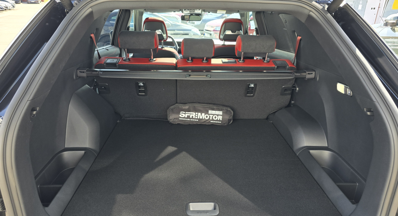 Actyon 1.5 Turbo GDI Premium AT 4x4 Černá barva 387