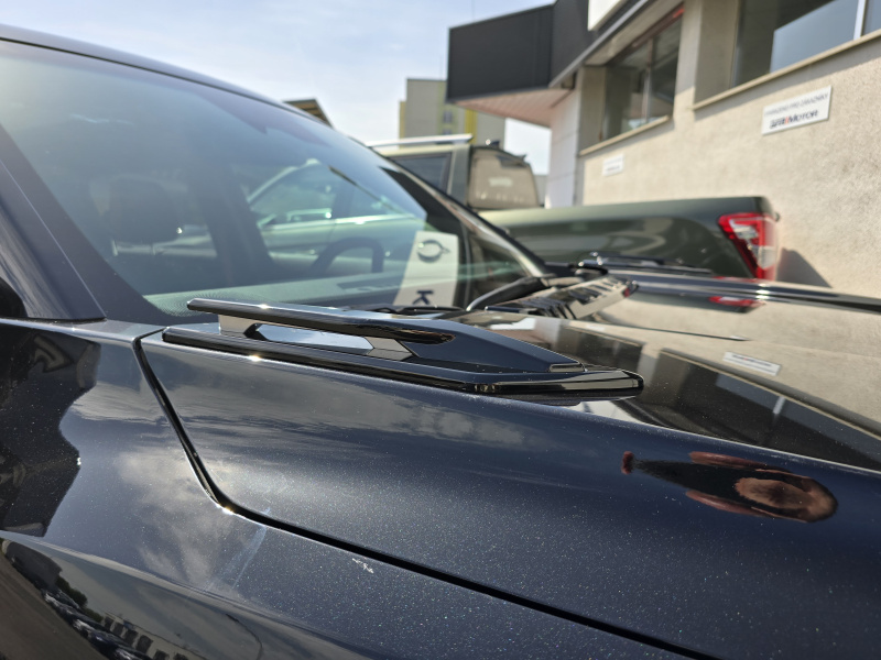 Actyon 1.5 Turbo GDI Premium AT 4x4 Černá barva 387