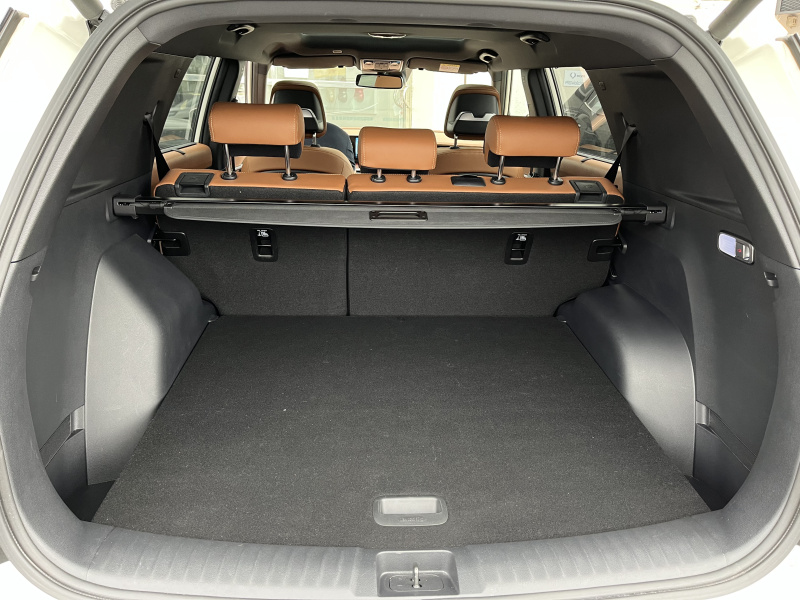 Torres 1.5 Turbo GDI Clever AT 4x4  Bílá/hnědý