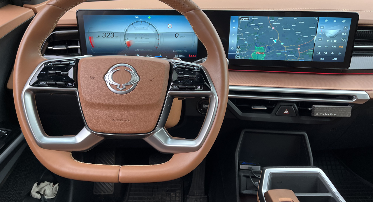 Torres 1.5 Turbo GDI Clever AT 4x4  Bílá/hnědý