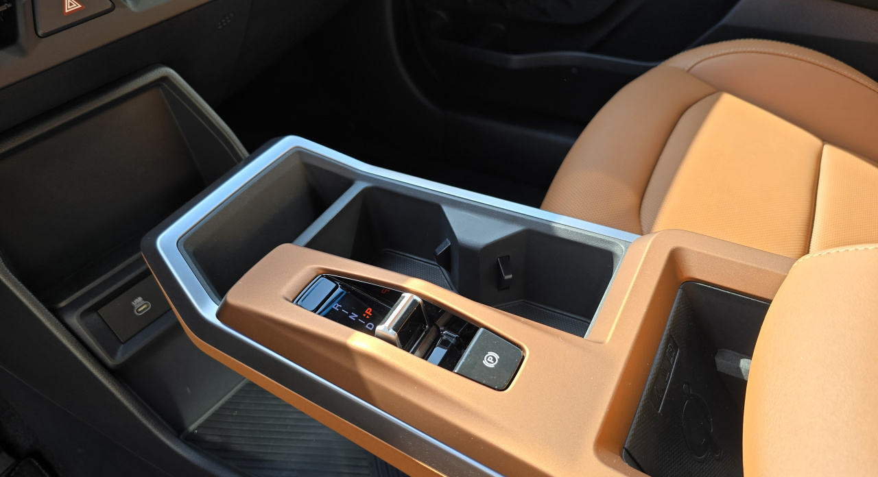 Torres 1.5 Turbo GDI Clever AT SKLADEM Modrá/hnědý      398