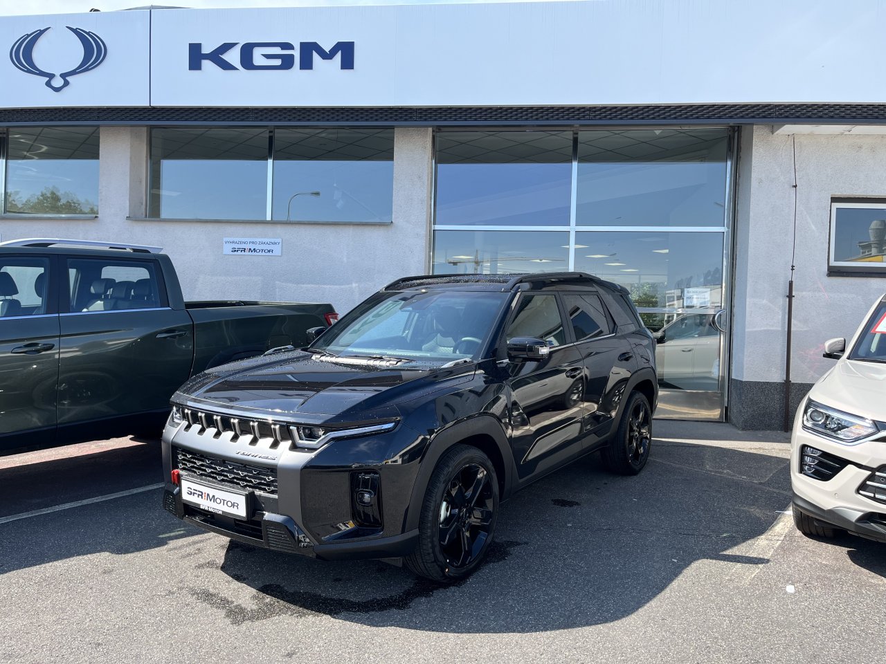 Torres 1.5 GDI Turbo hybrid HEV Black Edition 435