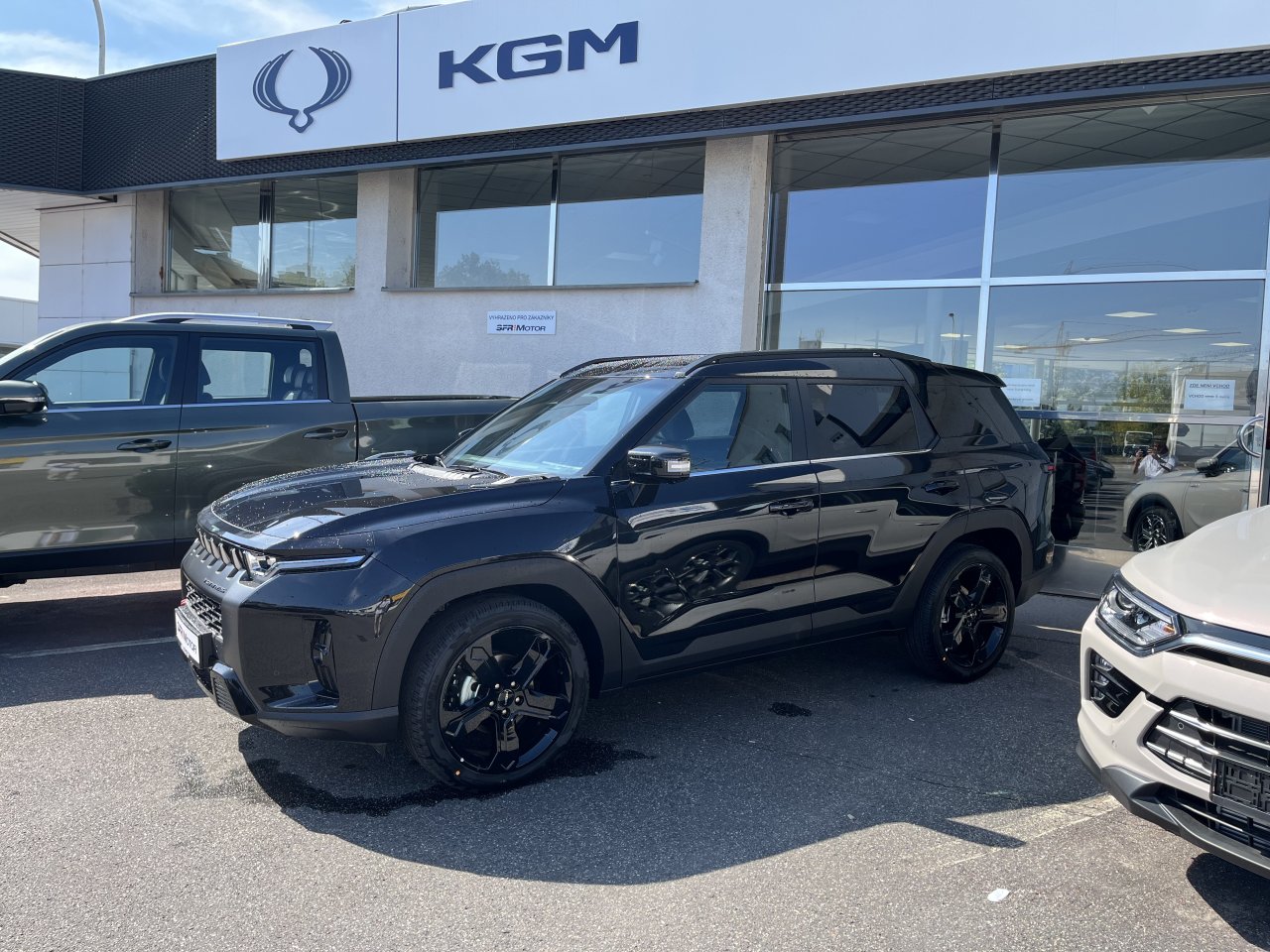 Torres 1.5 GDI Turbo hybrid HEV Black Edition 435