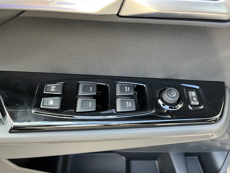 Torres 1.5 GDI Turbo 4x4 Latte (Béžová)/černý  450