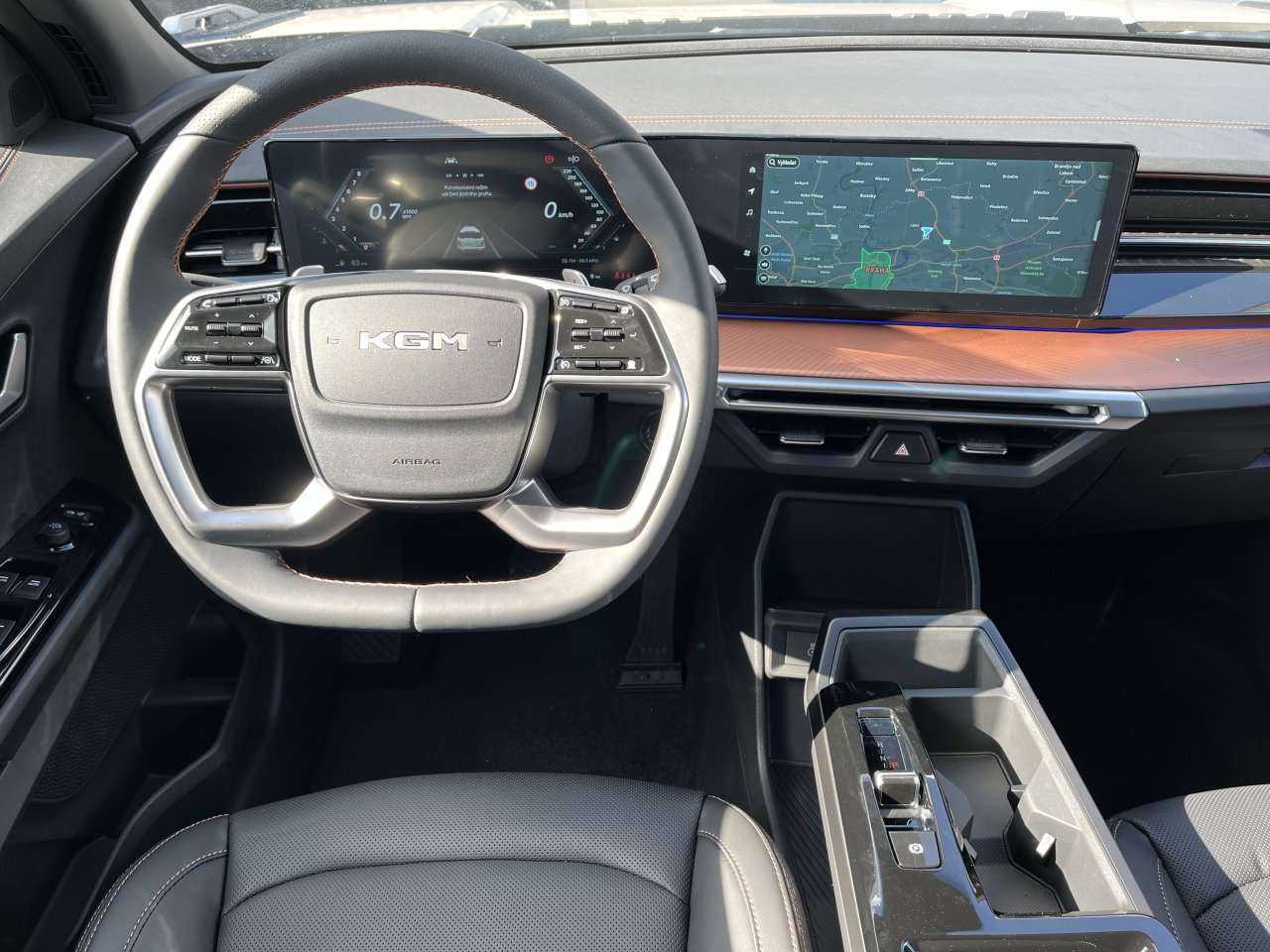 Torres 1.5 GDI Turbo 4x4 Latte (Béžová)/černý  450