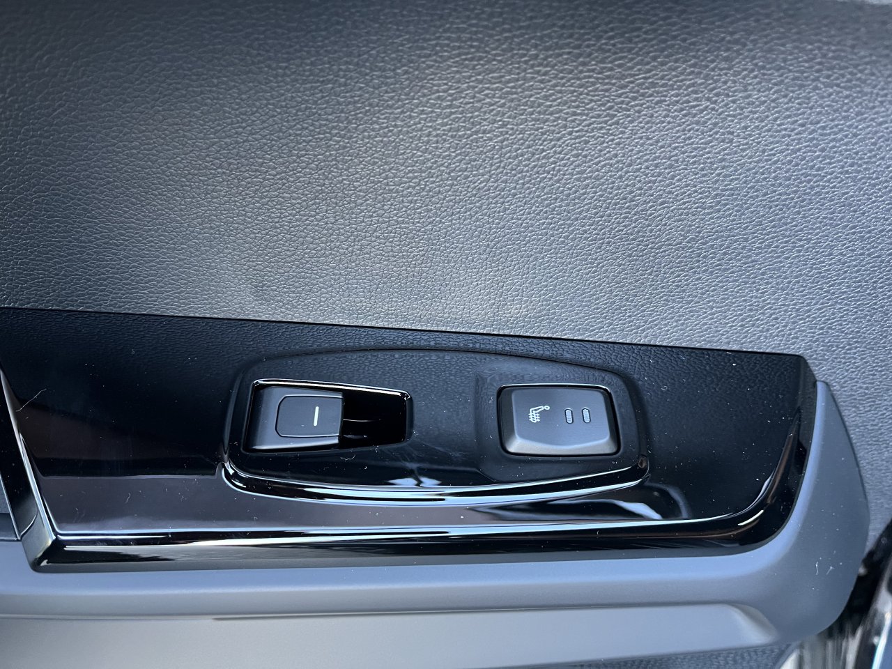 Torres 1.5 GDI Turbo hybrid HEV Černá/hnědý 453