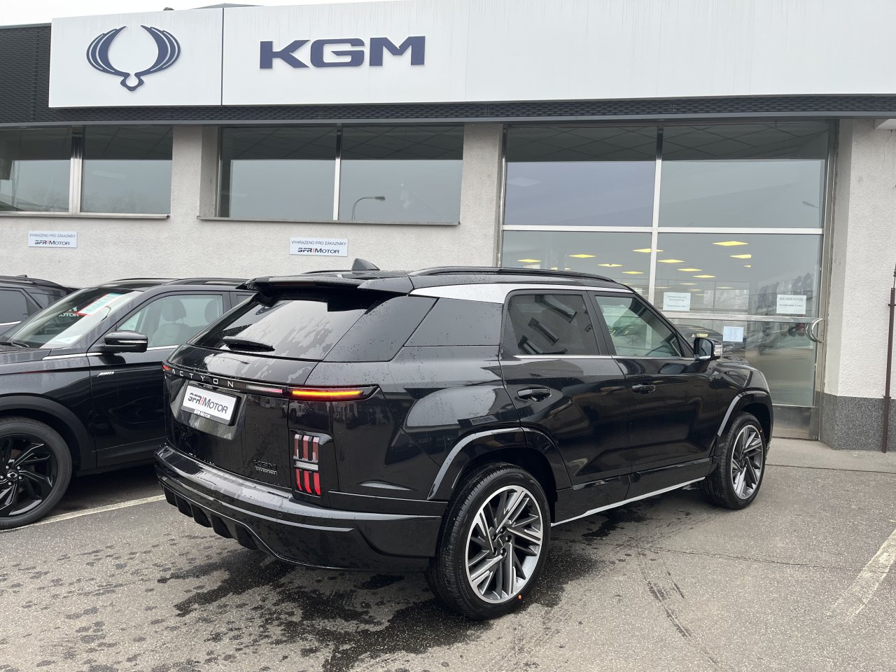 Actyon 1.5 Turbo GDI HEV Style Černá/černý    461