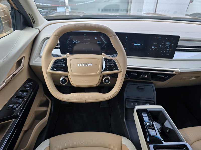 Actyon 1.5 Turbo GDI HEV Premium Měděná/béžový      462