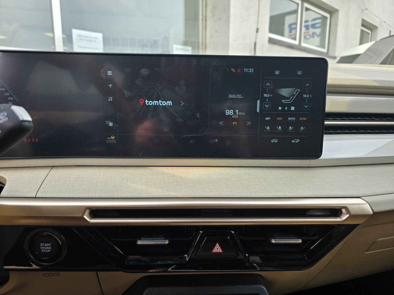 Actyon 1.5 Turbo GDI HEV Premium Měděná/béžový     463