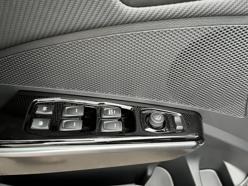 Tivoli 1.5Turbo AT Style Latte/černý    466