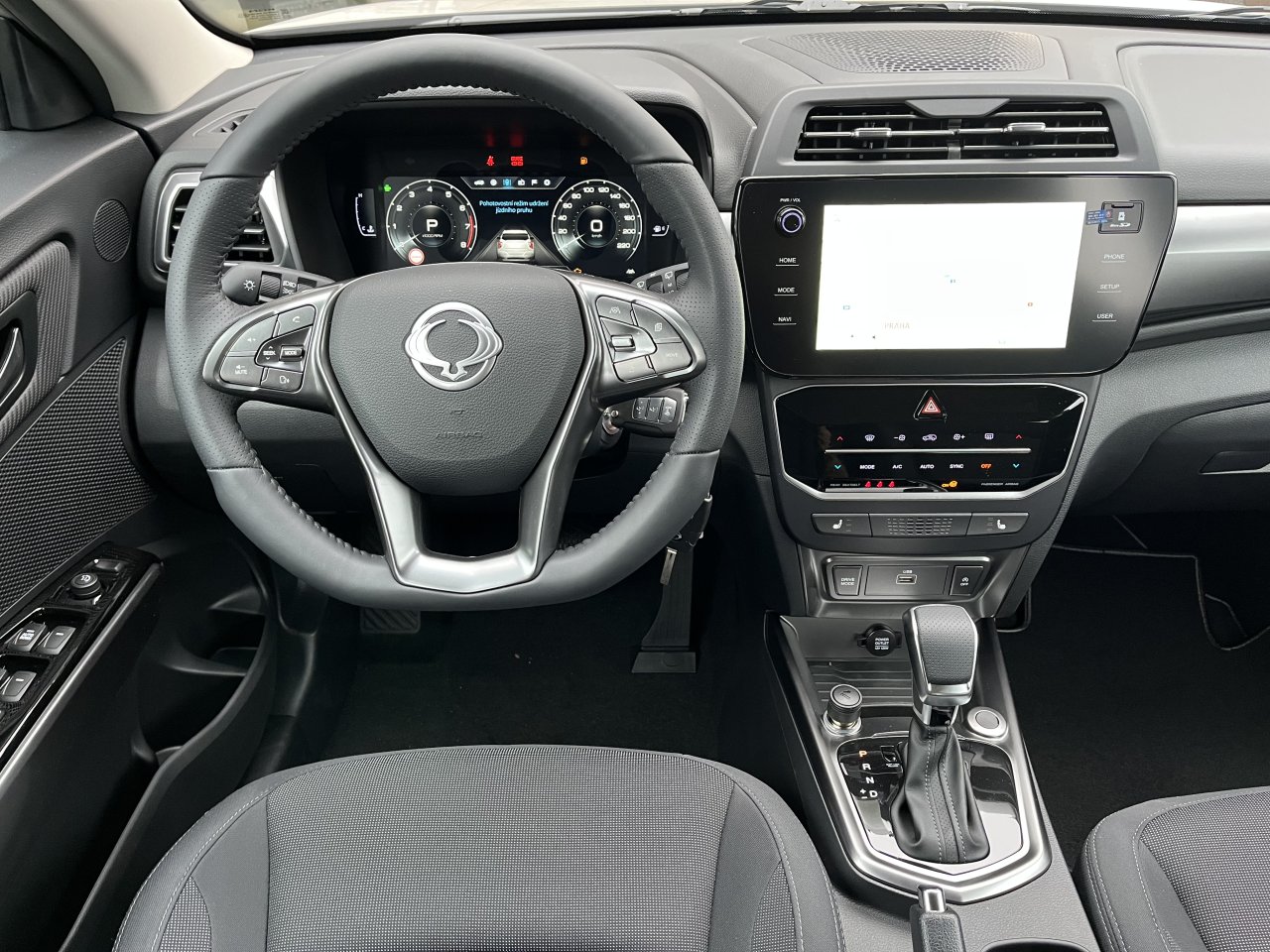 Tivoli 1.5Turbo AT Style Latte/černý    466