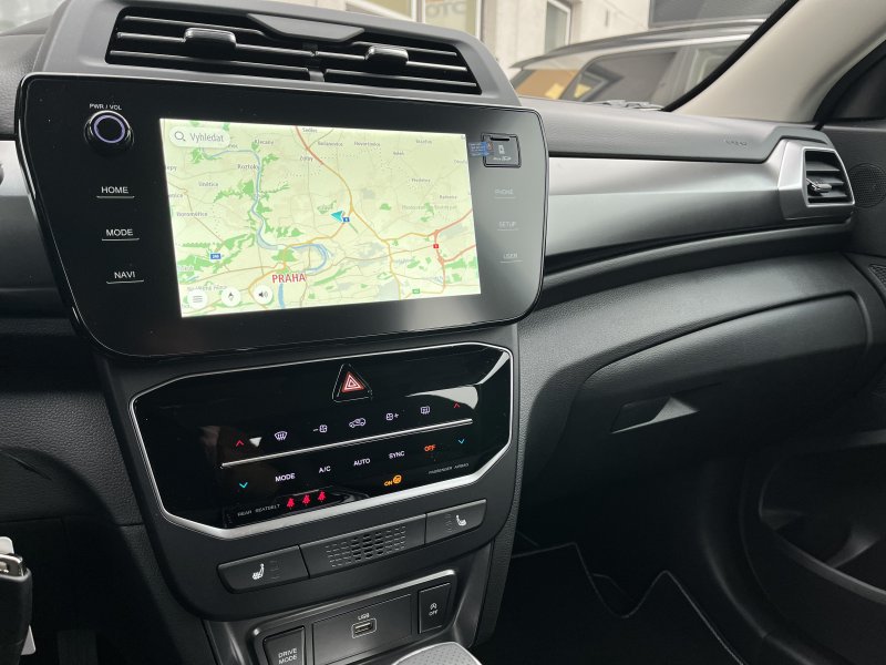 Tivoli 1.5Turbo AT Style Latte/černý    466