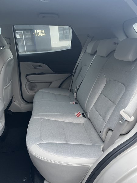 Korando 1.5Turbo Style+ AT  Latte/béžový   410