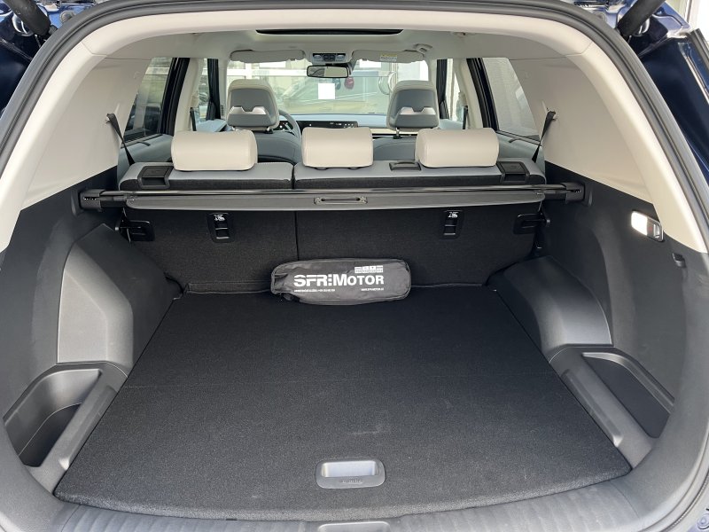 Torres 1.5 GDI Turbo hybrid HEV Premium Modrá/šedý    459