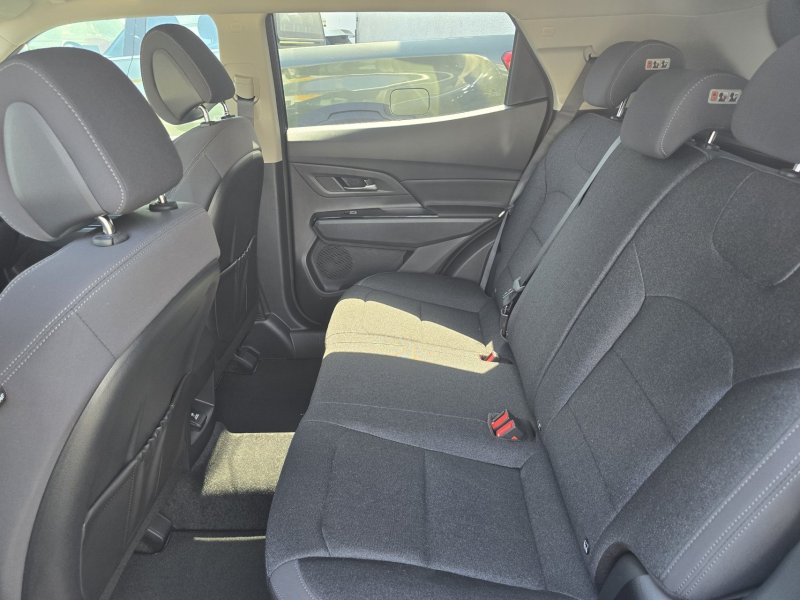 Korando 1.5Turbo Style+ AT Černá/černý 468