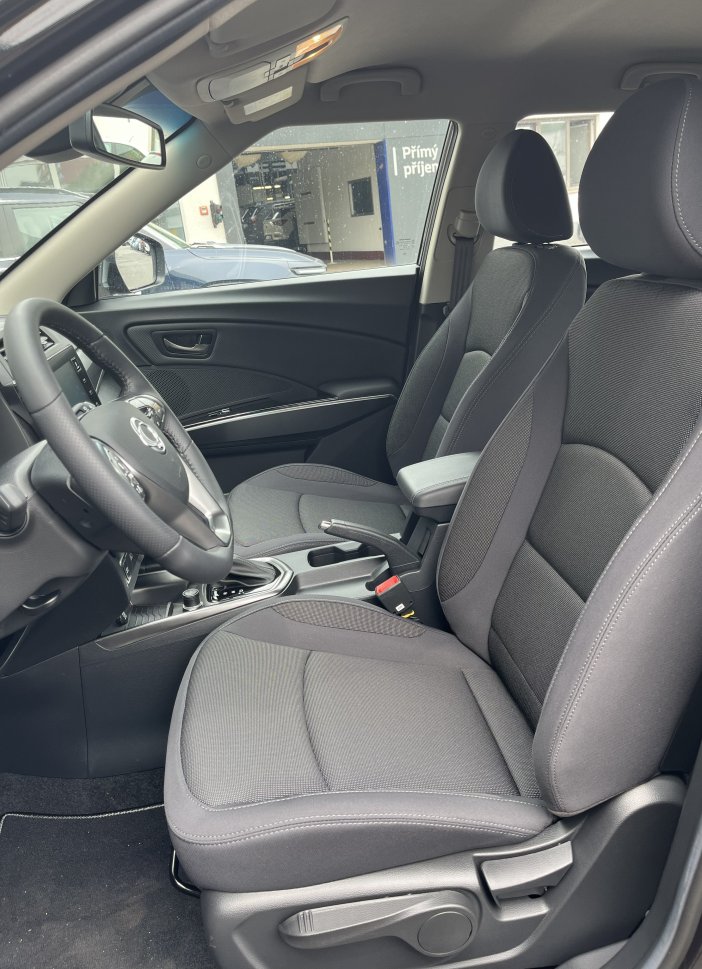 Tivoli 1.5Turbo AT Style Bílá/černý 2026 479