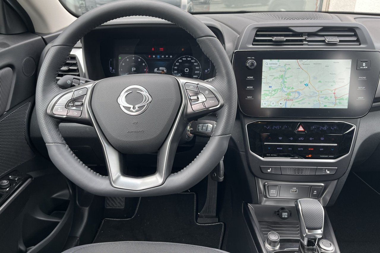 Tivoli 1.5Turbo AT Style Bílá/černý 2026 479